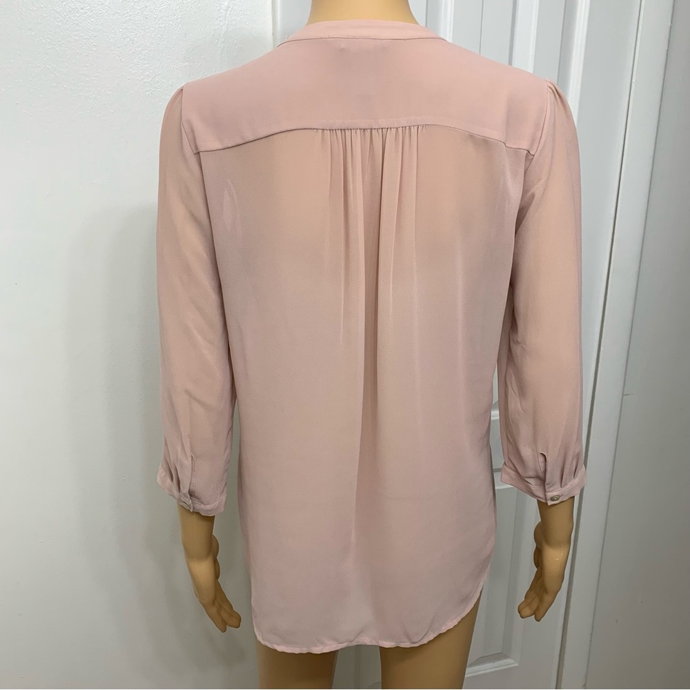Elegant Pink Blouse - Picture 6 of 7